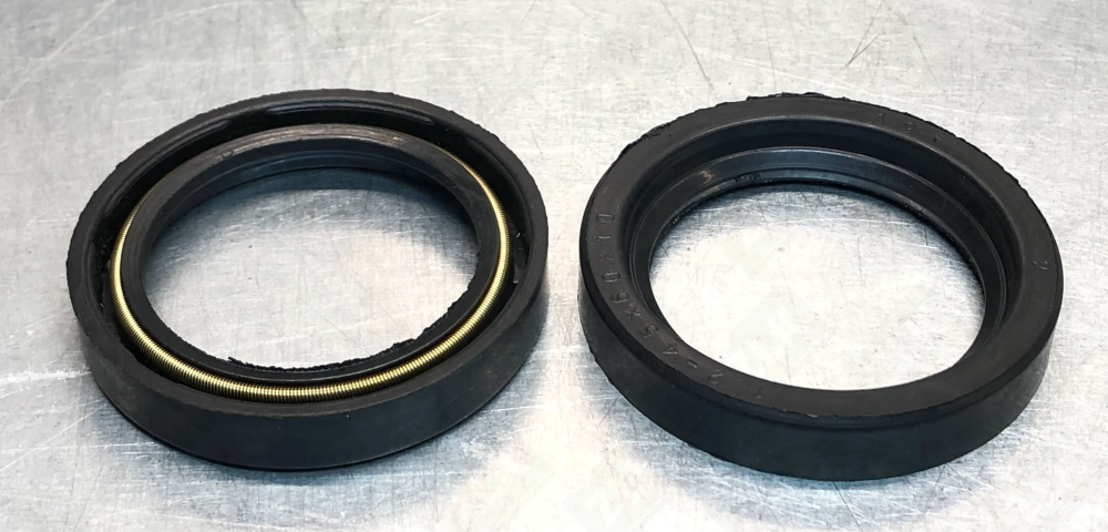 45*60*10-1,2 сальник ГОСТ 8752-79