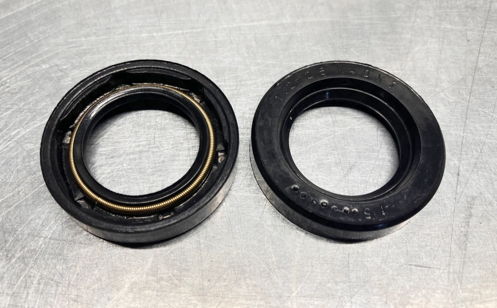 25*40*7-1,2 сальник ГОСТ 8752-79