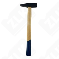 Молоток 200 г слесарный деревянная рукоятка Ремоколор