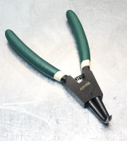 Съемник стопорных колец 150 (разжим) загнутый