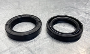 Манжета армированная (сальник) 20*28*5