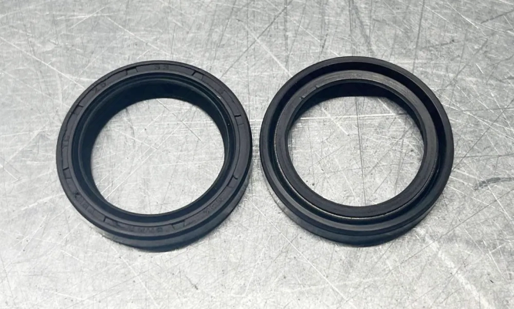 25*33*6 TC сальник (импорт) NBR70 NQK SF