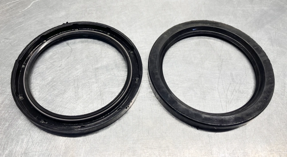 110*140*12 TC сальник (импорт) NBR70 NQK 