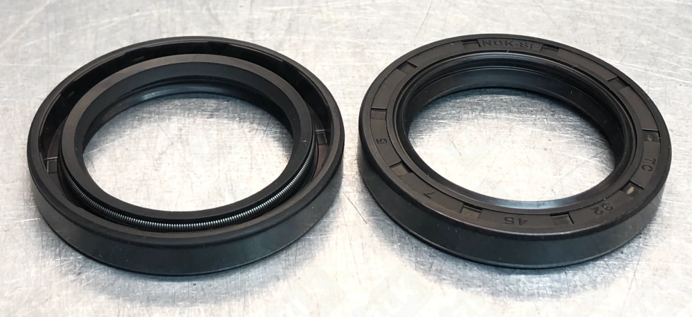 32*45*7-2,2 сальник ГОСТ 8752-79