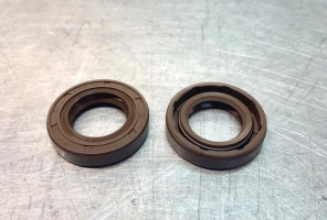 Манжета армированная (сальник) 19*32*7 TC FKM75