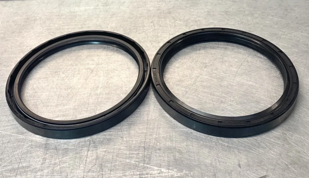 110*130*12 TC сальник (импорт) NBR70 NQK  