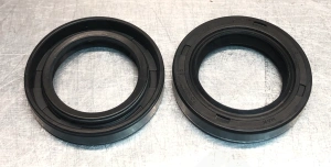 Сальник (манжета армированная)  26×40×7 мм