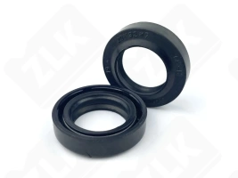 Сальник (манжета армированная)  20×32×7 мм