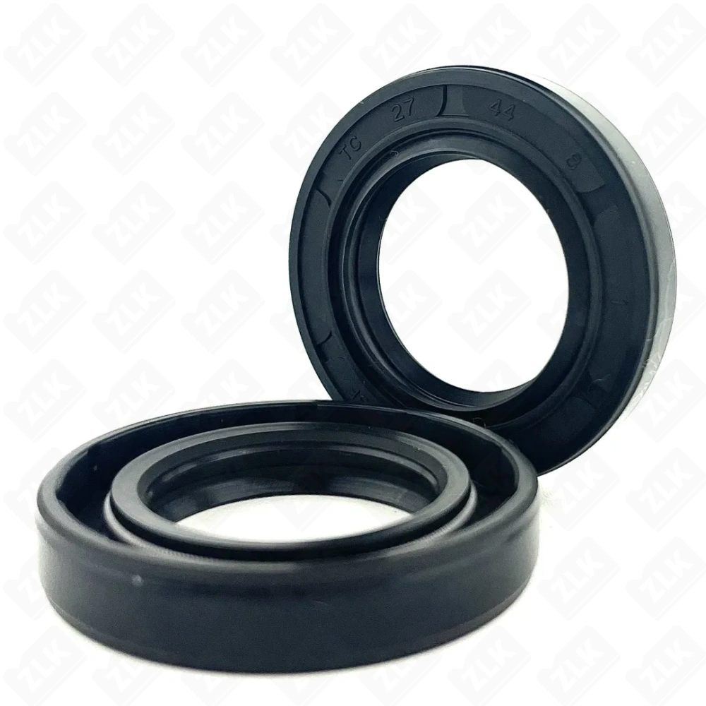 27*44*8 TC сальник (импорт) NBR70 NQK SF