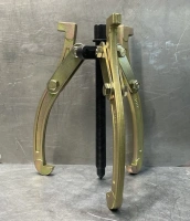 Съемник шарнирный 300 мм 2-3-х лапый Beril