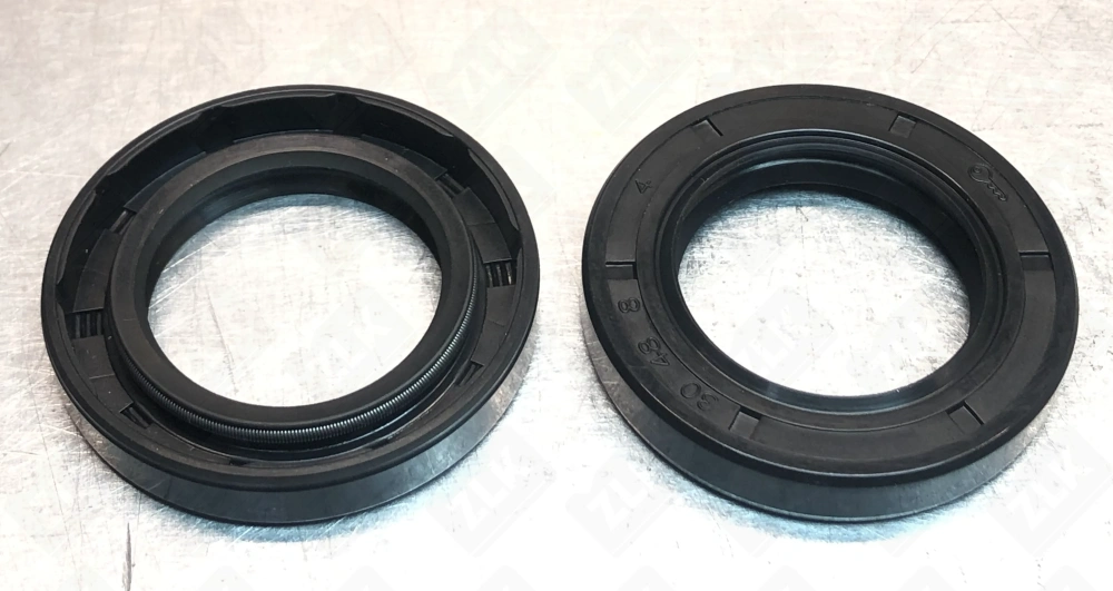 30*48*8 TC сальник (импорт) NBR70 NQK SF