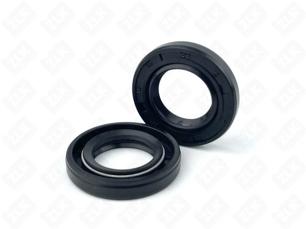 13*22*4 TC сальник (импорт)  NBR70 NQK