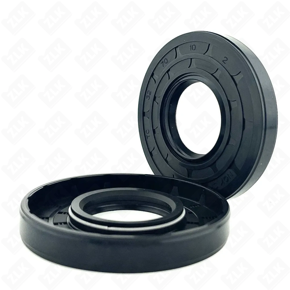 32*70*10 TC сальник (импорт) NBR70 NQK SF