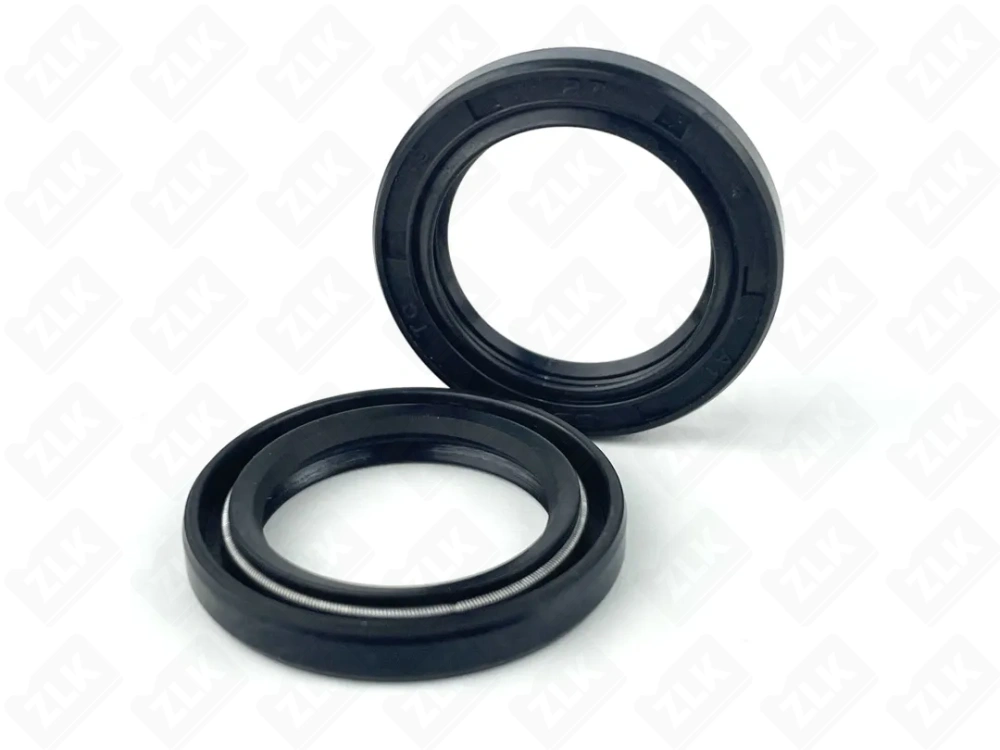 19*27*4 ТС сальник (импорт) NBR70 NQK SF