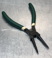 Съемник стопорных колец 150 (сжим) прямой 