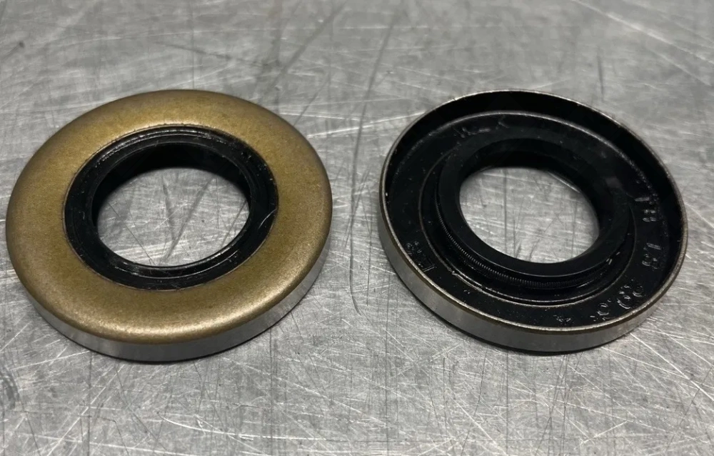 15*29.6*4 TB сальник (импорт) NBR70 WLK