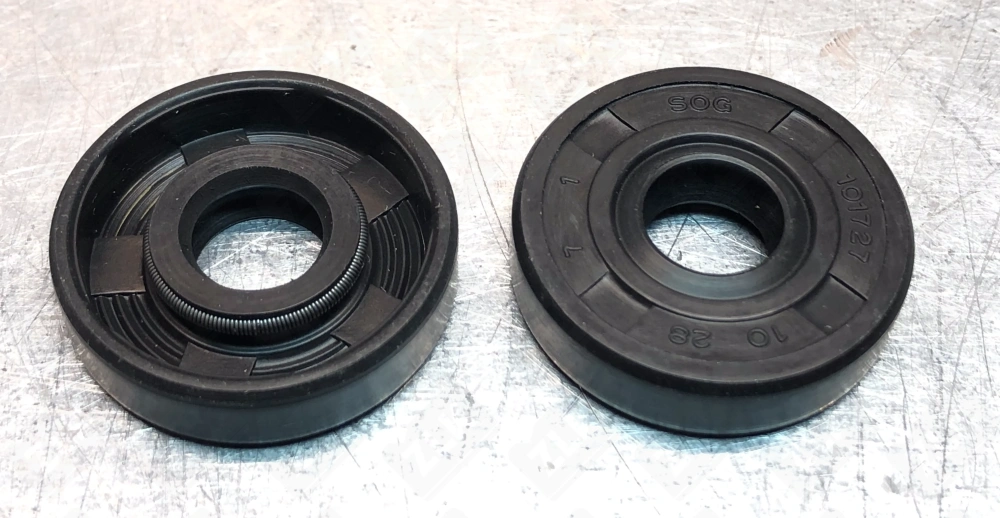 10*28*7 TC сальник (импорт) NBR70 NQK 