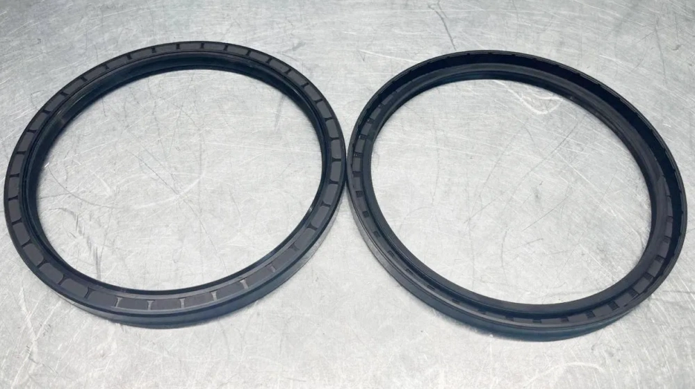 190*220*15 TC сальник (импорт) NBR70 NQK