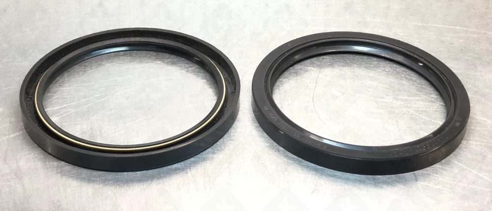 150*180*15 TC сальник (импорт) NBR70 NQK SF