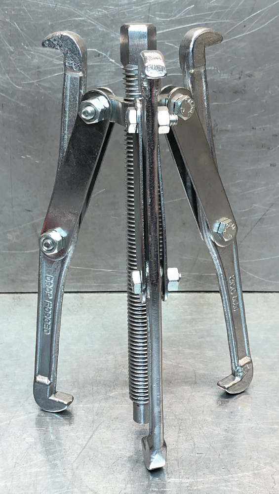 Съемник подшипника с 3-мя захватами, 200мм  59-2-520