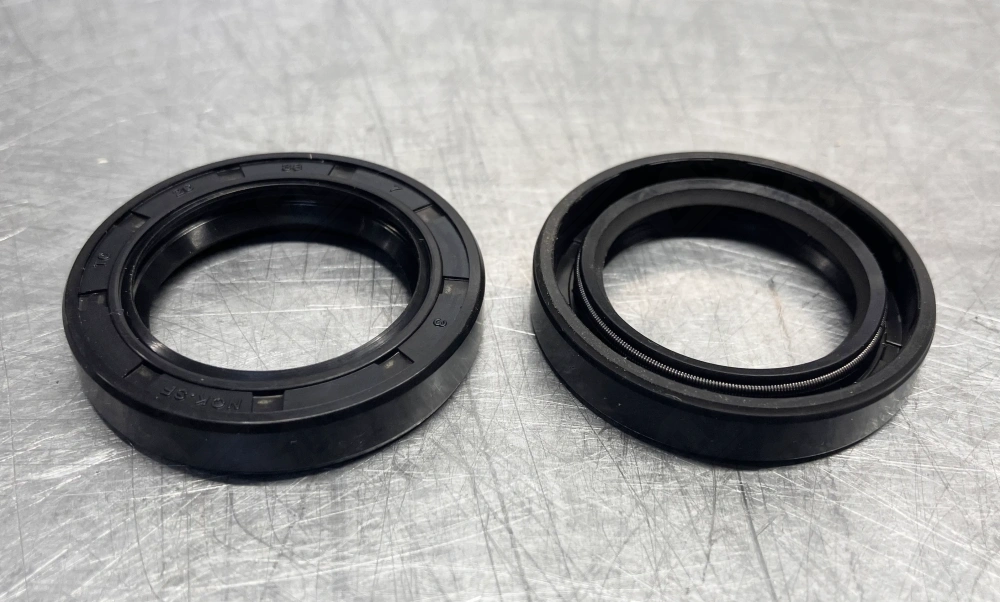 26*38*7 сальник (импорт) TC NBR70 NQK