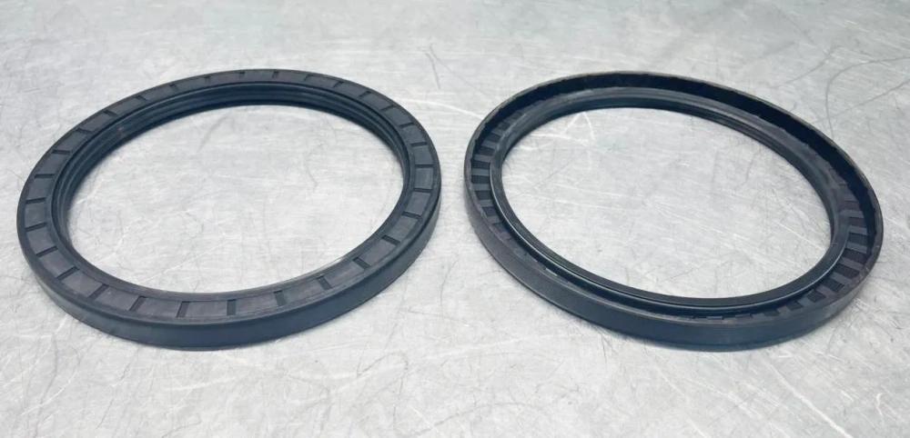 180*220*15 TC сальник (импорт) NBR70 NQK SF